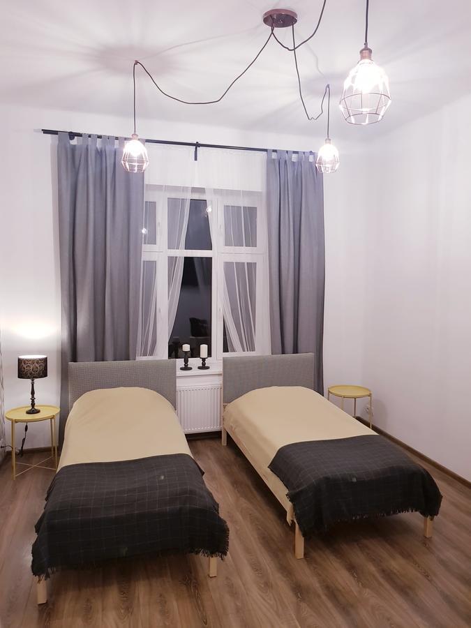 Guest Room RÓWNA Kielce Zewnętrze zdjęcie