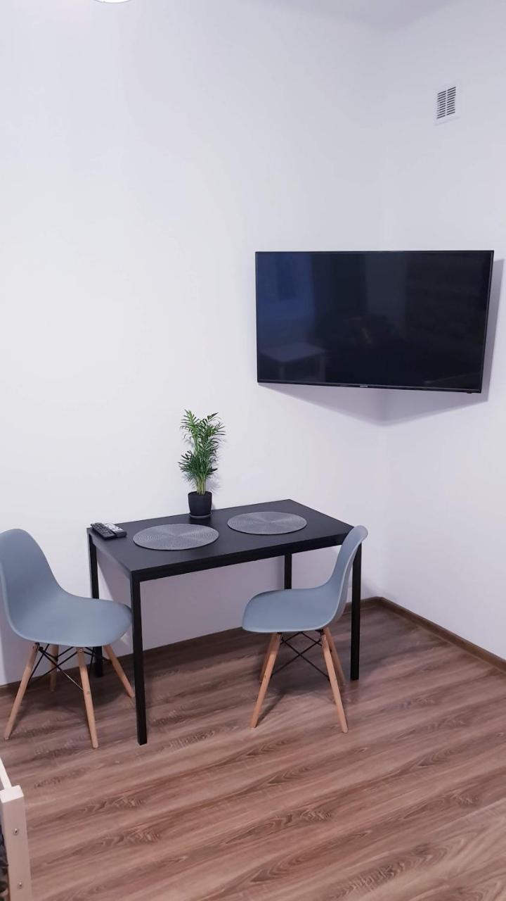 Guest Room RÓWNA Kielce Zewnętrze zdjęcie